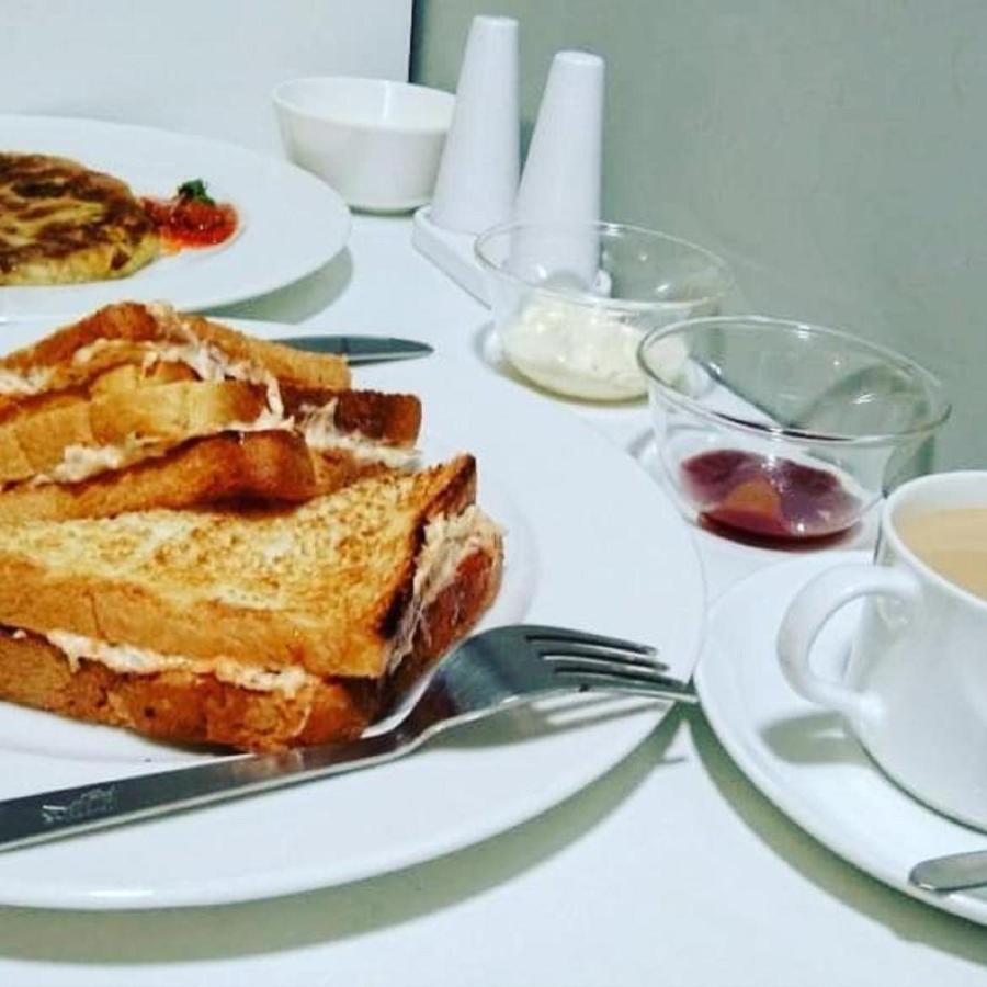 Rockski Boutique Bed & Breakfast Shillong Eksteriør bilde